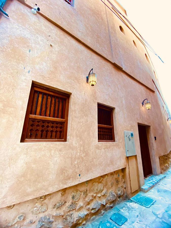 Jawharat Alaqar Inn نزل جوهرة العقر Nizwa Exteriör bild