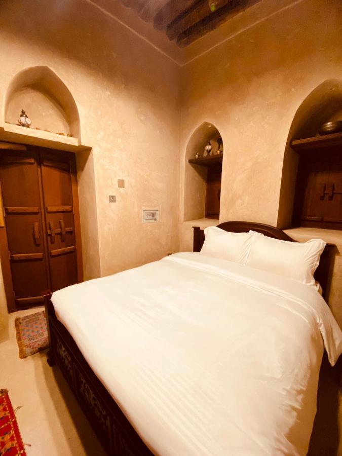 Jawharat Alaqar Inn نزل جوهرة العقر Nizwa Exteriör bild